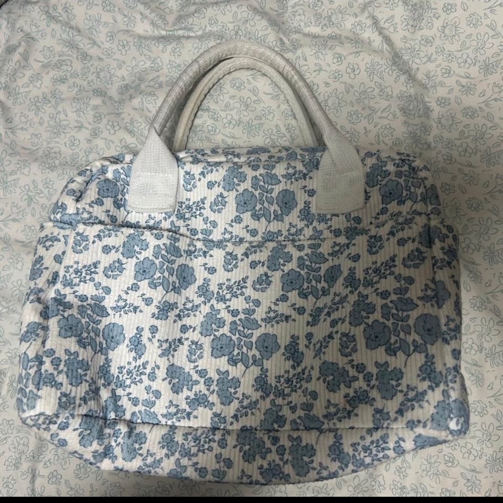 Blue and White Floral Lunch Box
